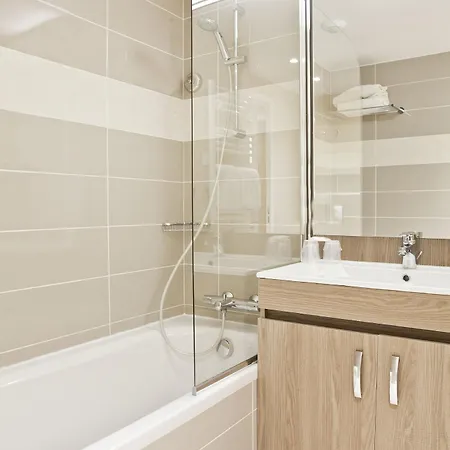 Apart Otel Residhome Marsilya