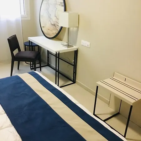 מלון דירות Residhome